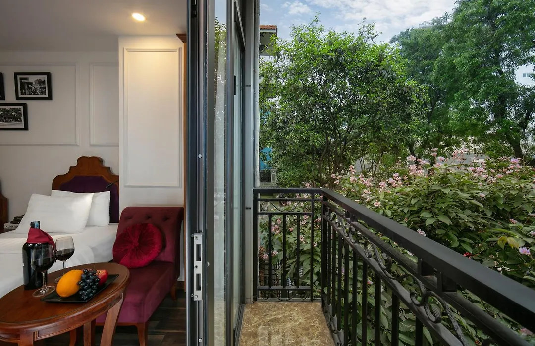 Vision Premier Hotel & Spa-1